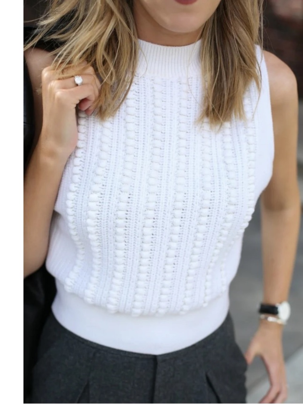 Club Monaco sleeveless Sweater Vest Merino Wool turtleneck